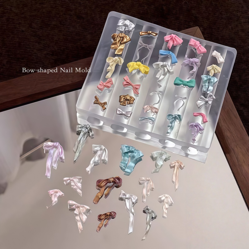 Nail Art Elegant - A nail art mold with ribbon
