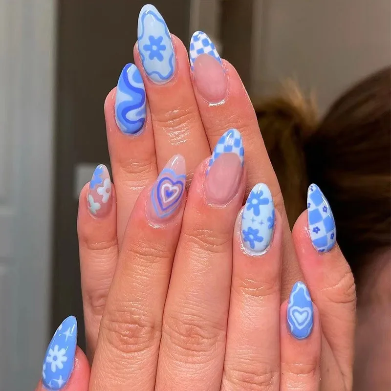 Nail Art Love - 24 Pcs Press on Nails Love