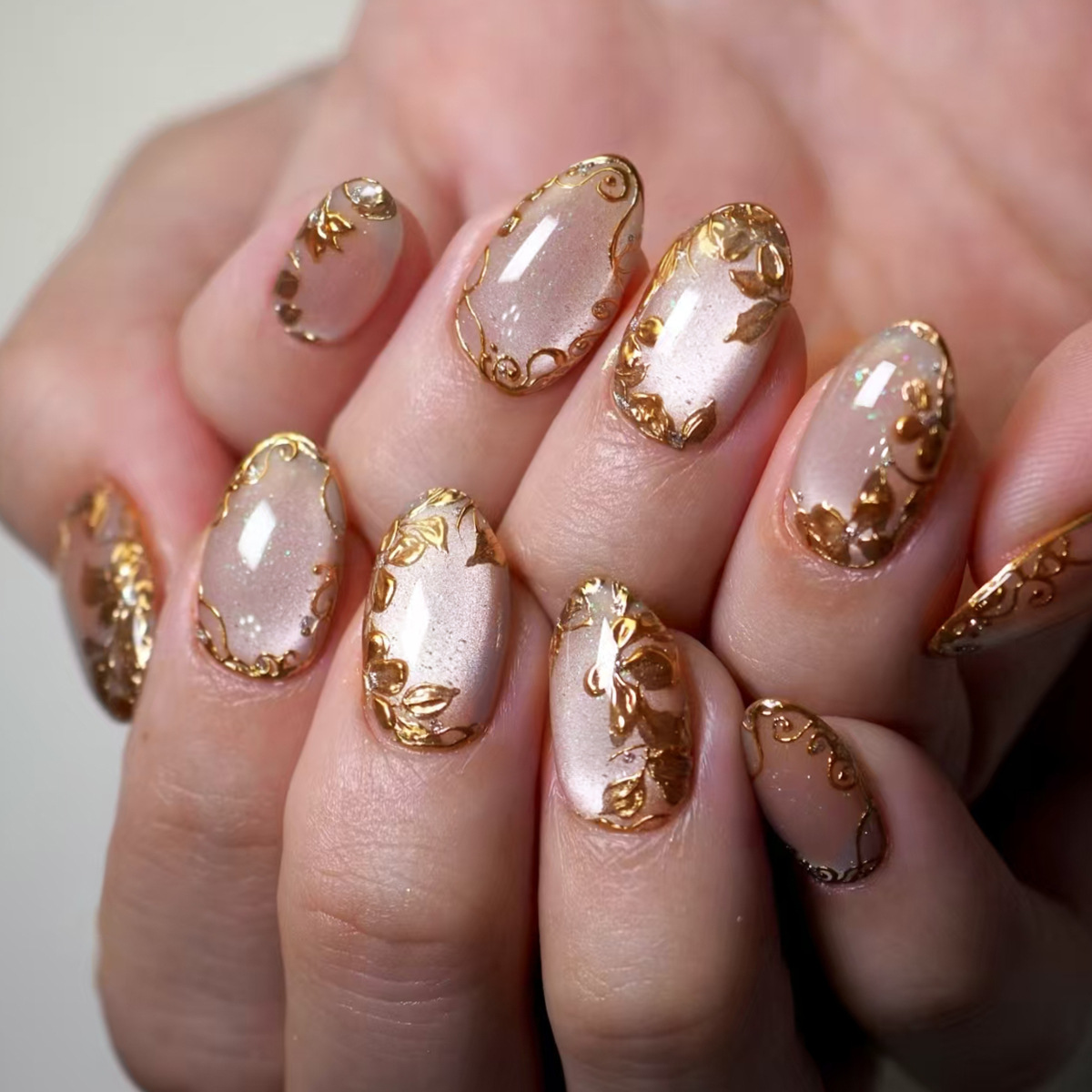 24pcs Gilded Flower Press on N - مراجعة Nail Art Oval وسعره