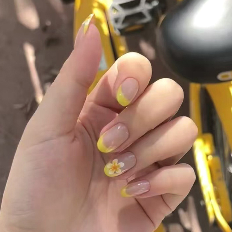 24Pcs Yellow Floral French Des - مراجعة Nail Art Oval وسعره