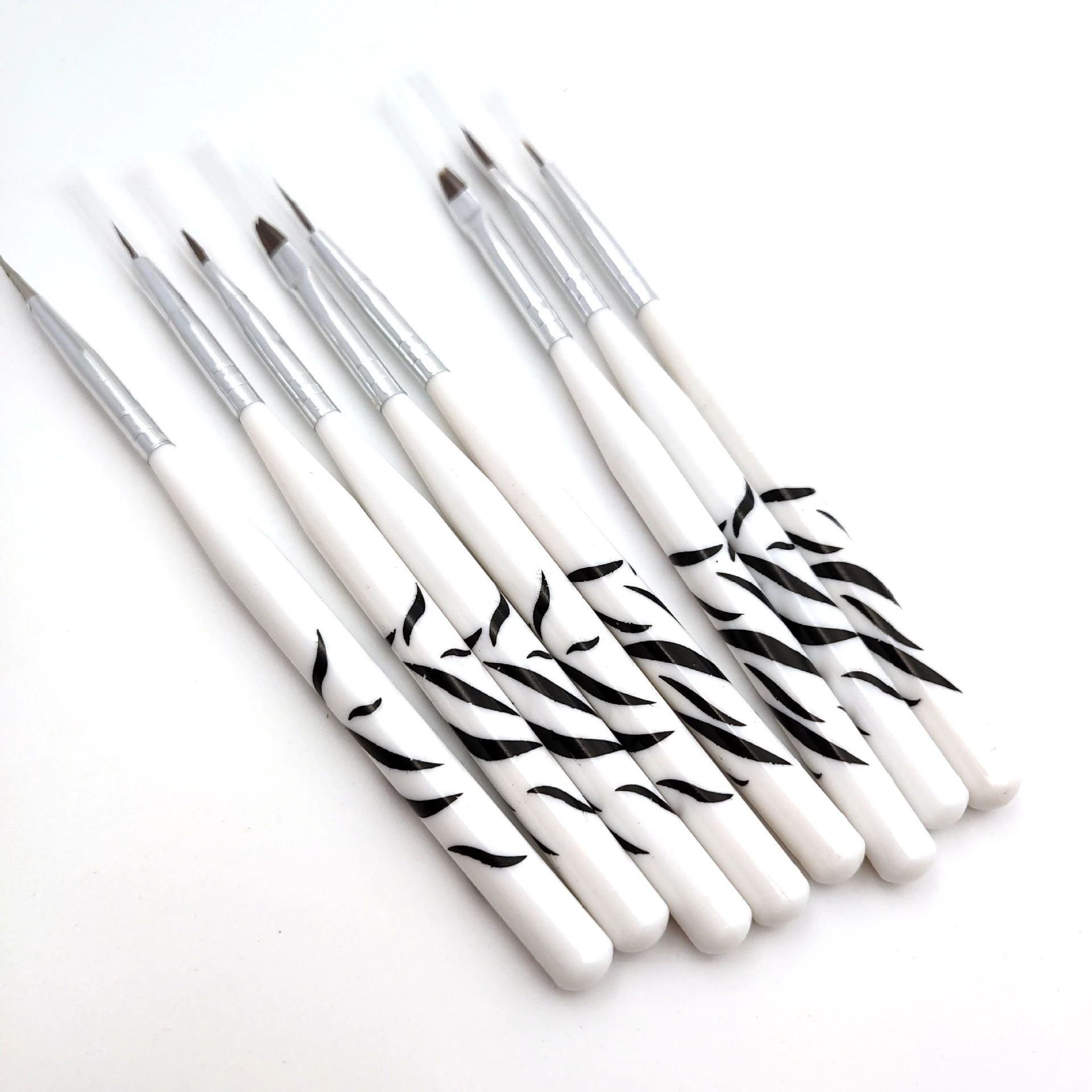 8PCS Zebra Print Nail Art Brus - مراجعة Nail Art Zebra Design وسعره