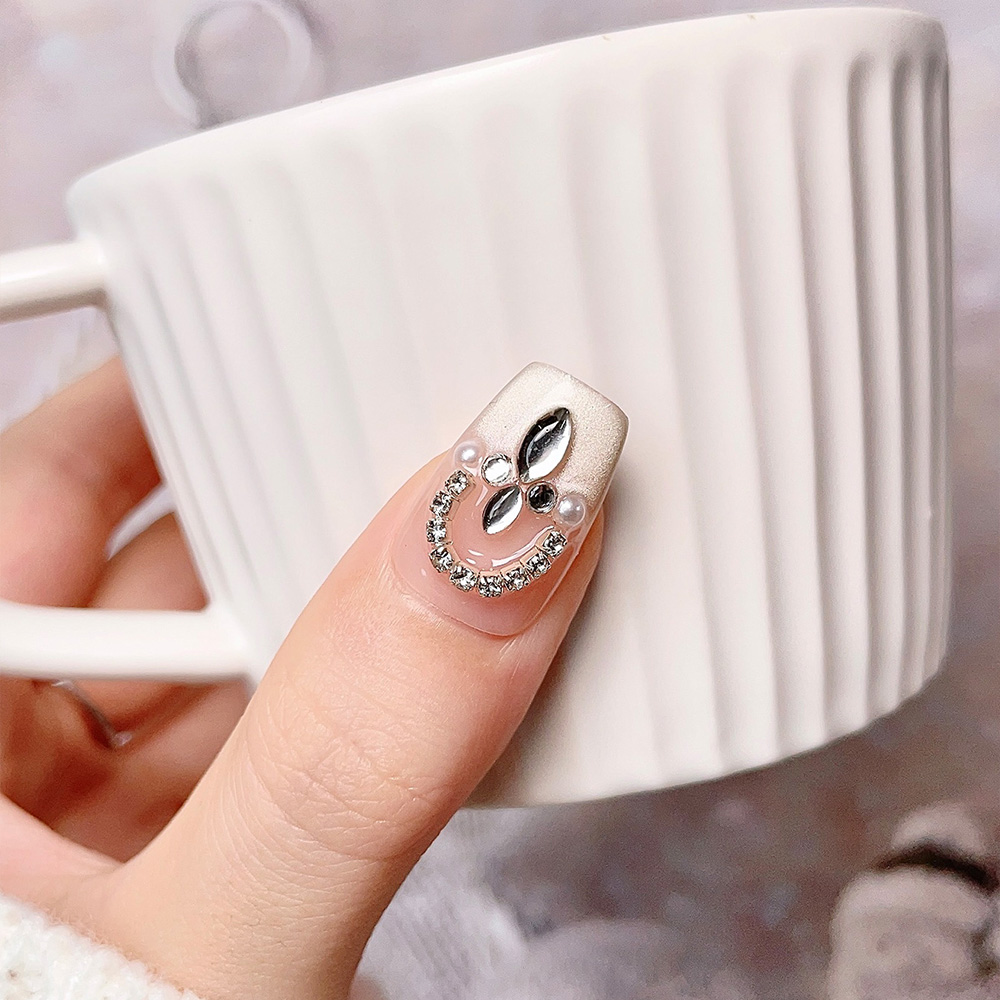 10pcs Short Trapezoid Handmade - مراجعة Nail Art Queen وسعره