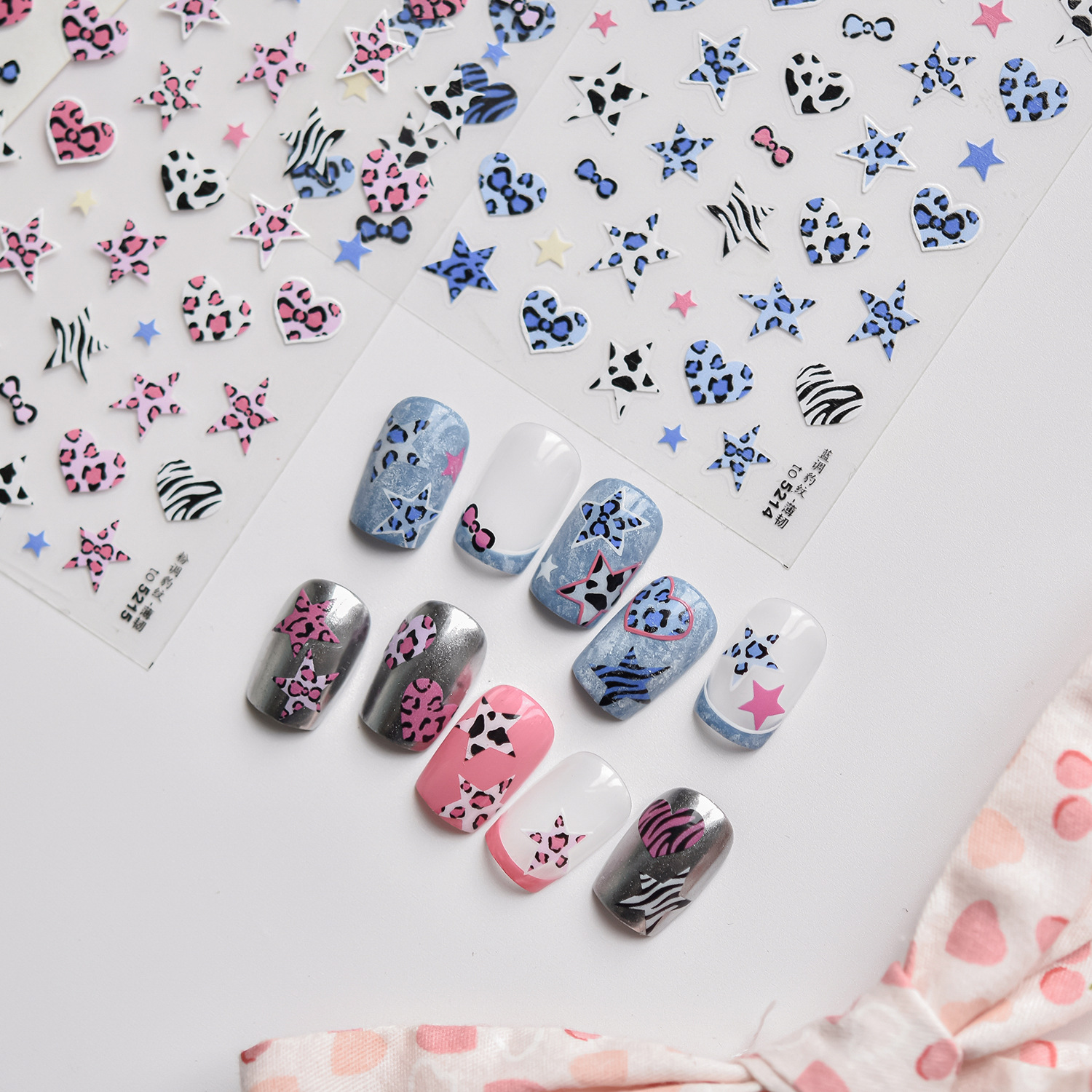 Blue And Pink Star Shaped Hear - مراجعة Nail Art Zebra Design وسعره