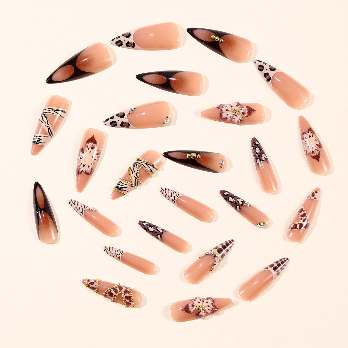 24Pcs fake nail art with long  - مراجعة Nail Art Zebra Design وسعره