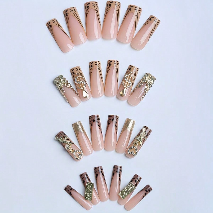 This Set Of 24 Rectangular Lon - مراجعة Nail Gel Polish Set وسعره