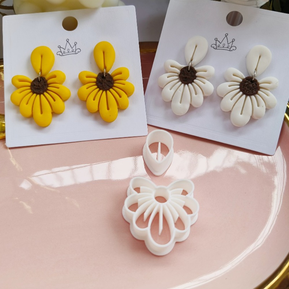 2Pcs Elegant Flower-Shaped Pol - مراجعة Nail Art Elegant وسعره